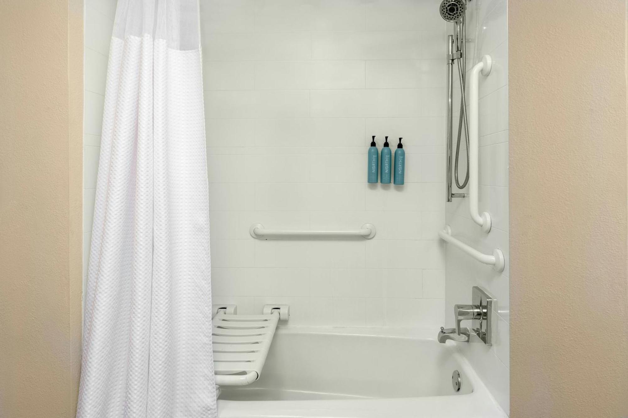 Courtyard By Marriott Oklahoma City Airport Екстер'єр фото