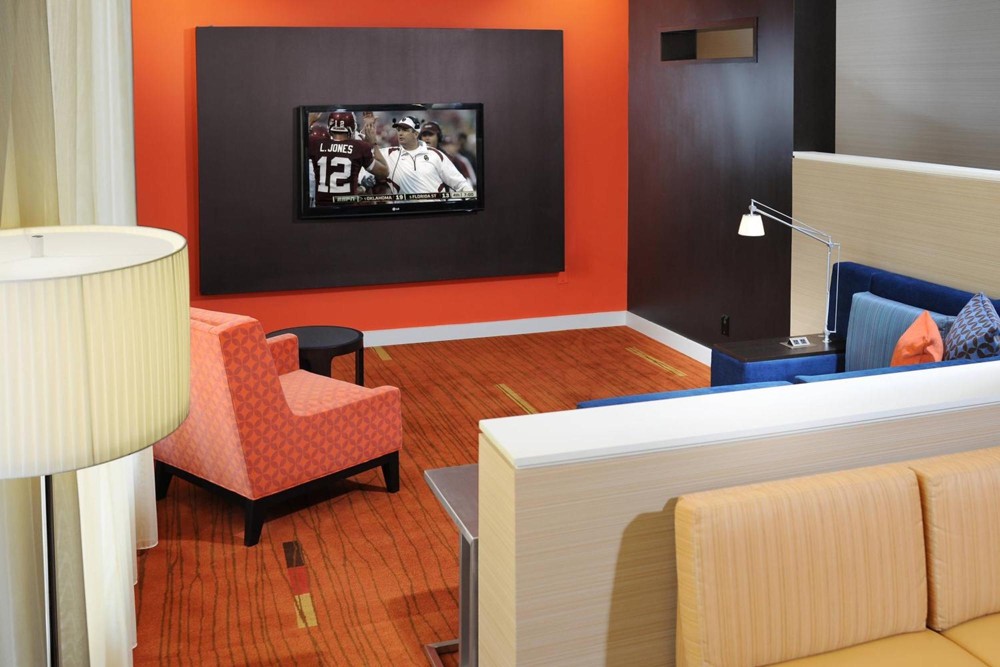 Courtyard By Marriott Oklahoma City Airport Екстер'єр фото