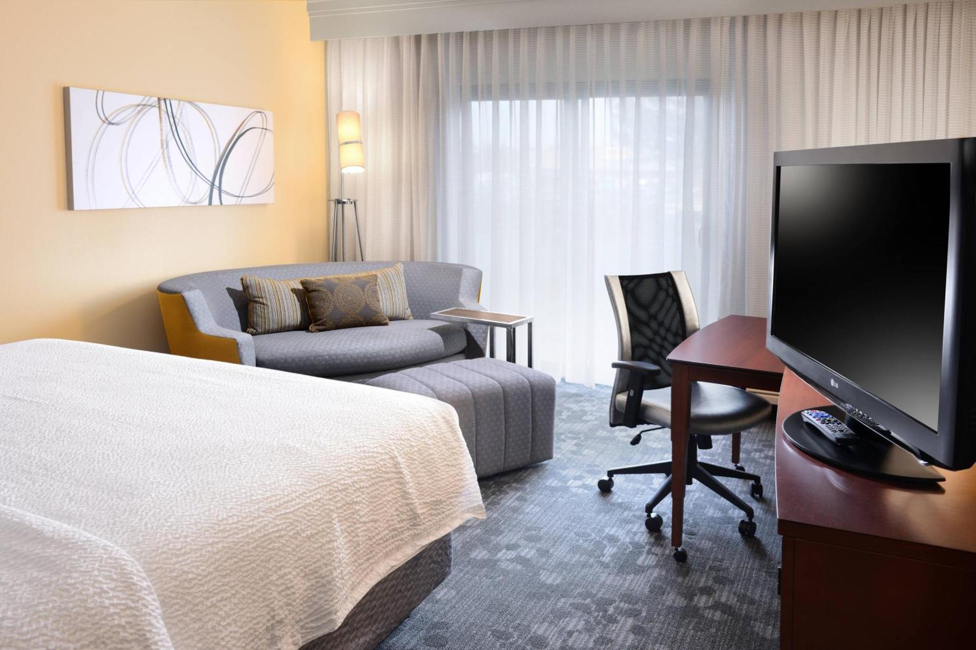 Courtyard By Marriott Oklahoma City Airport Екстер'єр фото