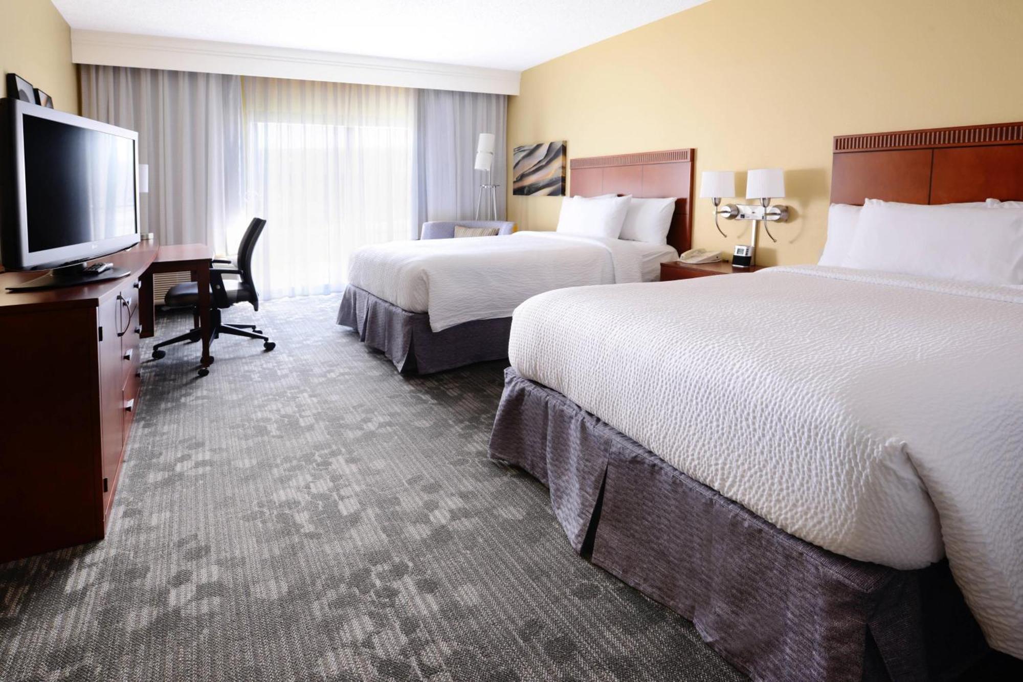 Courtyard By Marriott Oklahoma City Airport Екстер'єр фото