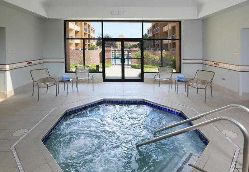 Courtyard By Marriott Oklahoma City Airport Екстер'єр фото
